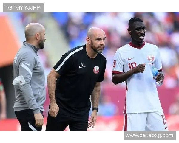 全球足球巨星风采全景展示 解密顶级球员背后的荣耀与奋斗