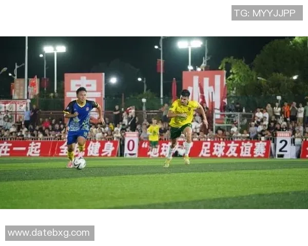 巴拿马足球巨星闪耀赛场引领球队奋勇拼搏书写传奇篇章